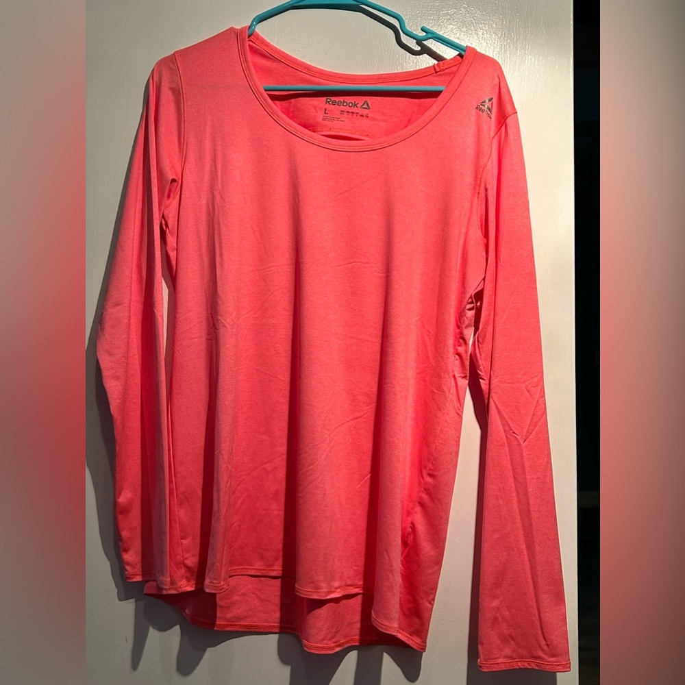 Reebok long sleeve t